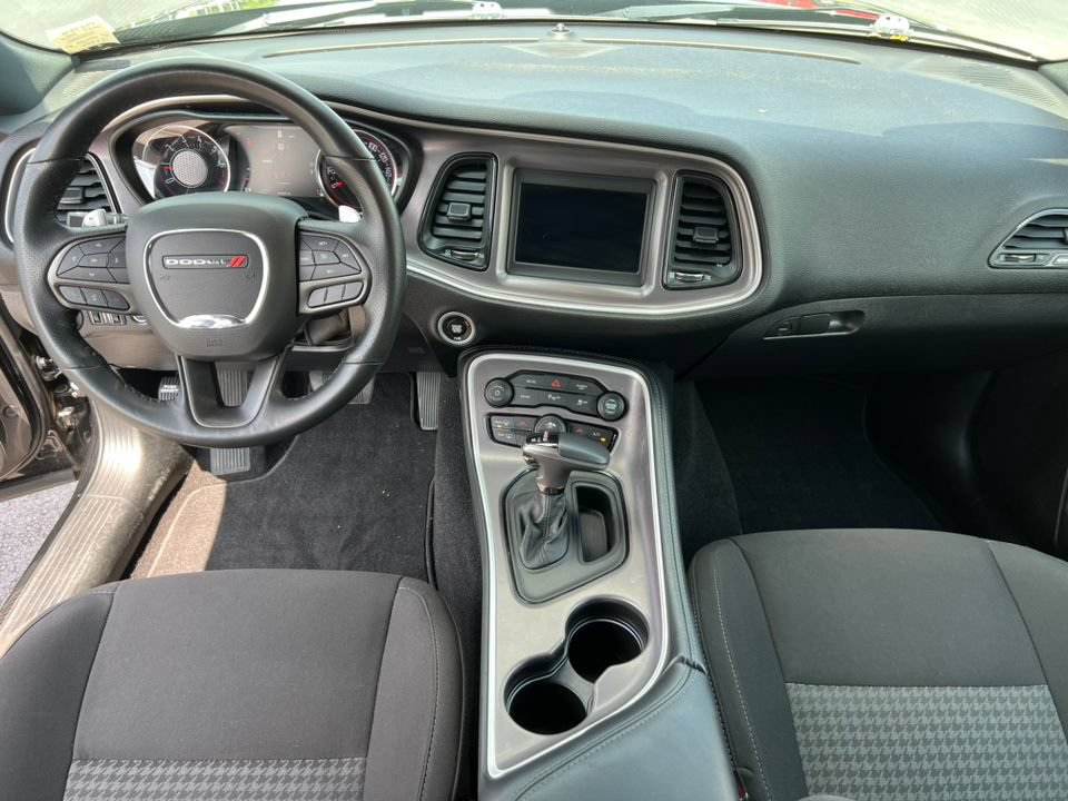 Used 2022 Dodge Challenger GT w/ Driver Convenience Group AWD/4WD image 2