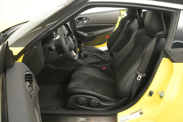 Used 2024 Nissan Z Performance w/ Floor Mat Package RWD image 25