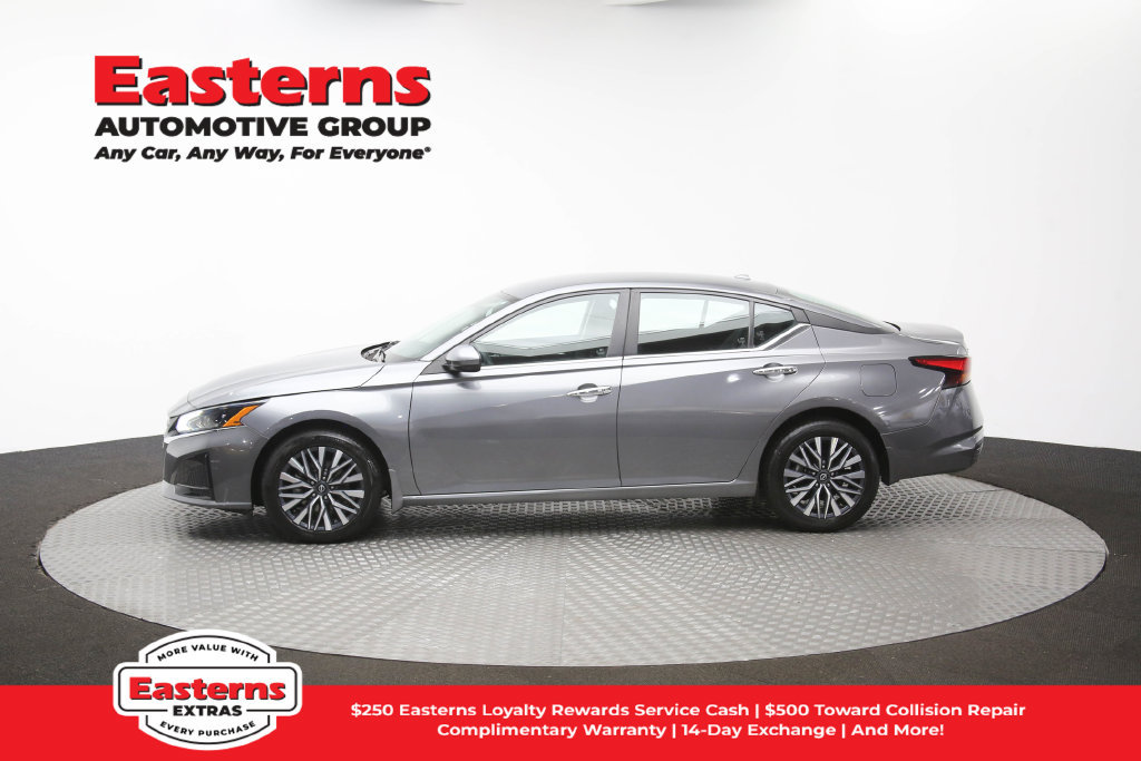 Used 2023 Nissan Altima 2.5 SV AWD/4WD image 60