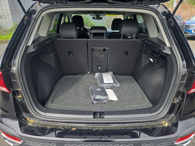 Used 2024 Volkswagen Taos SE AWD/4WD image 12