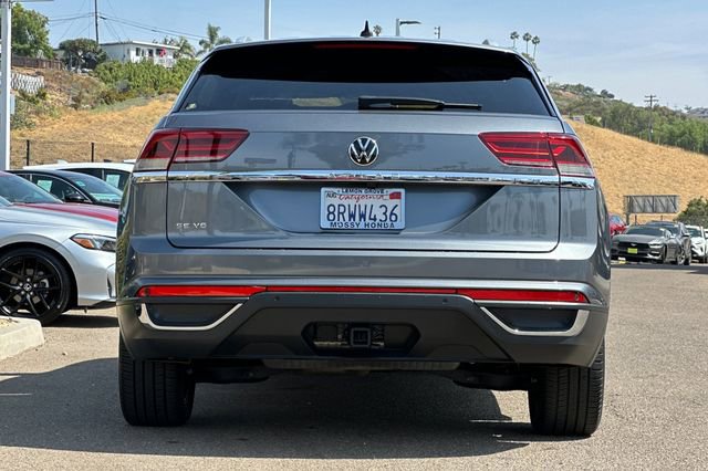 Used 2020 Volkswagen Atlas Cross Sport SE w/ Towing Package image 6