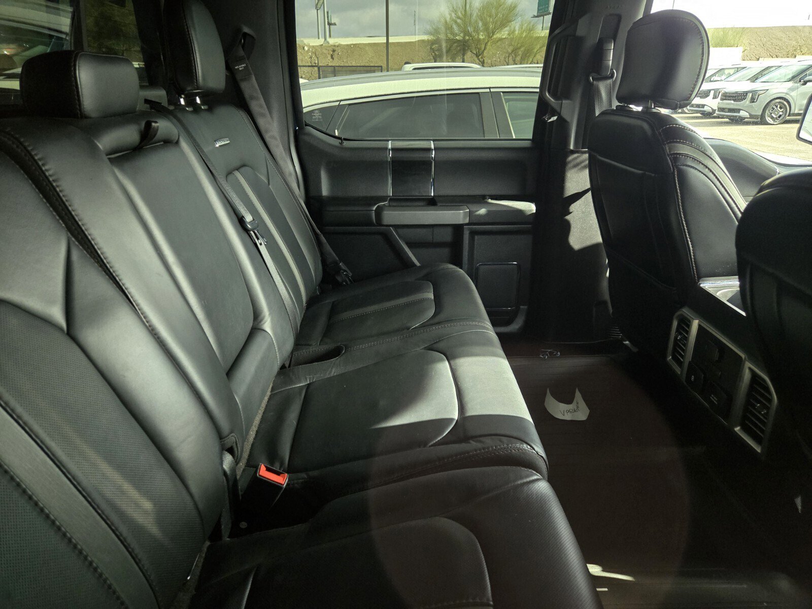 Used 2018 Ford F150 Platinum w/ Equipment Group 701A Luxury image 5