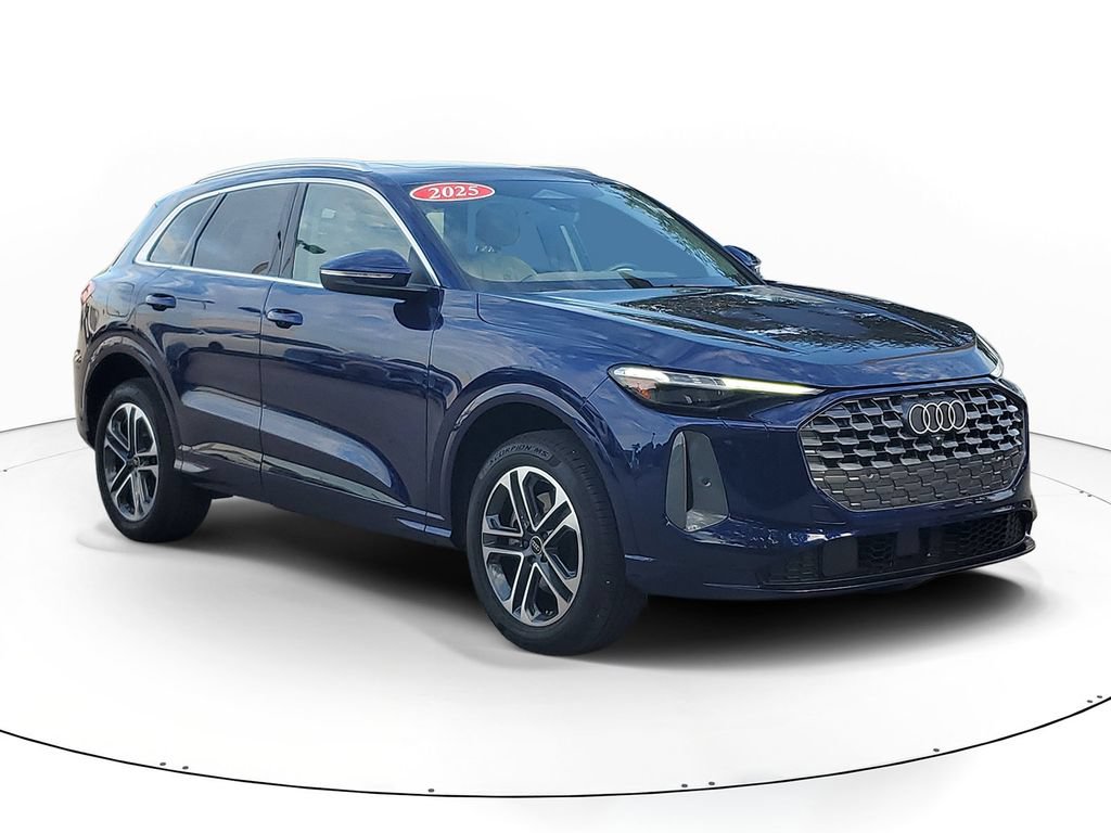 Certified 2025 Audi Q5 Premium Plus w/ Premium Plus