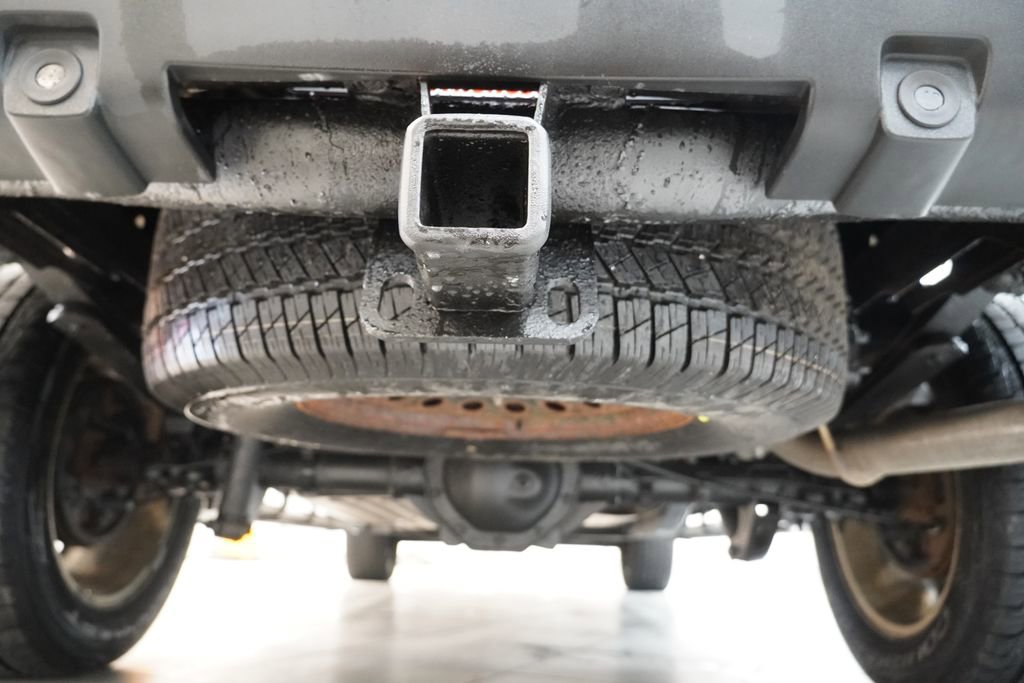 Used 2011 Chevrolet Silverado 1500 LT w/ All-Star Edition AWD/4WD image 9