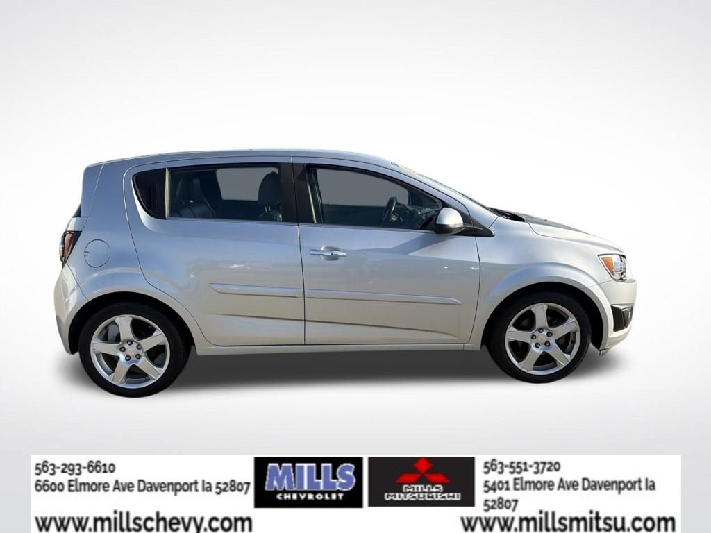 Used 2014 Chevrolet Sonic LTZ FWD image 4