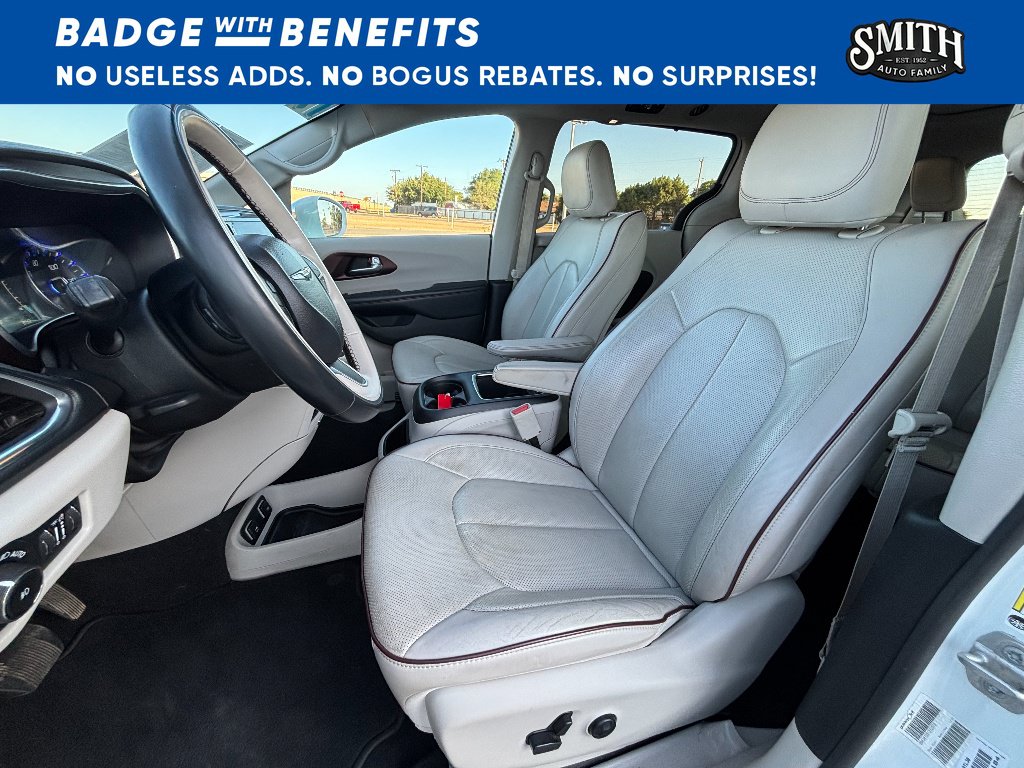 Used 2019 Chrysler Pacifica Limited FWD image 10