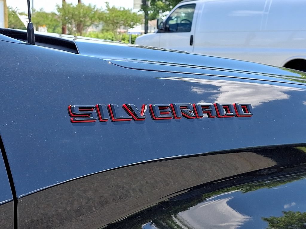 New 2026 Chevrolet Silverado 1500 RST w/ Redline Edition AWD/4WD image 20