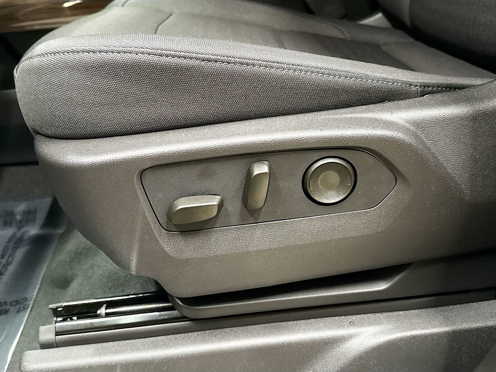 New 2026 Chevrolet Silverado 3500 LT w/ Trail Boss Package image 24