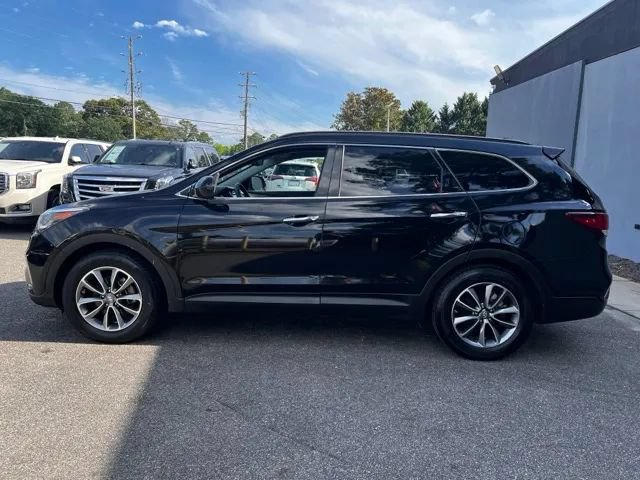 Used 2017 Hyundai Santa Fe SE AWD/4WD image 8