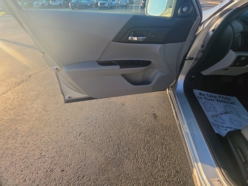 Used 2013 Honda Accord EX-L image 11