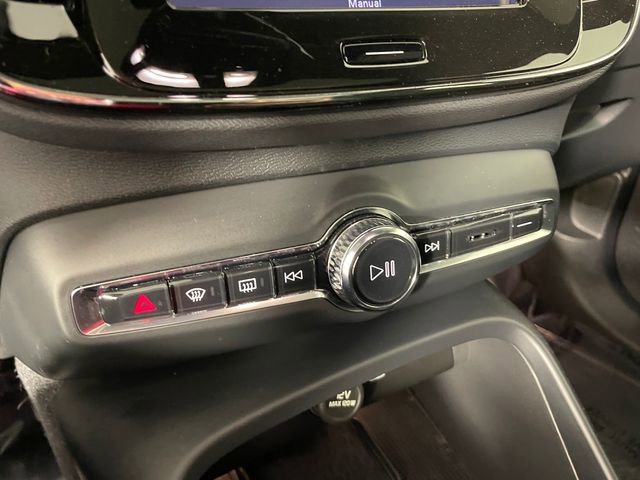 Used 2023 Volvo C40 P8 Recharge Plus AWD/4WD image 8