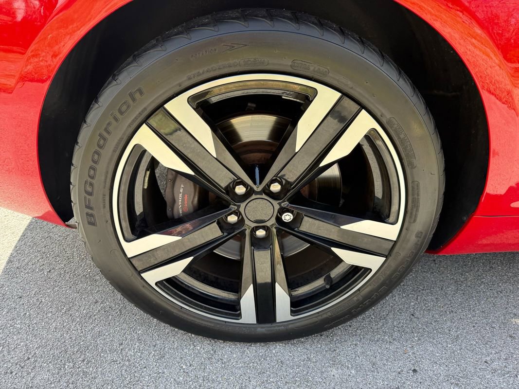 Used 2011 Chevrolet Camaro SS w/ RS Package image 16