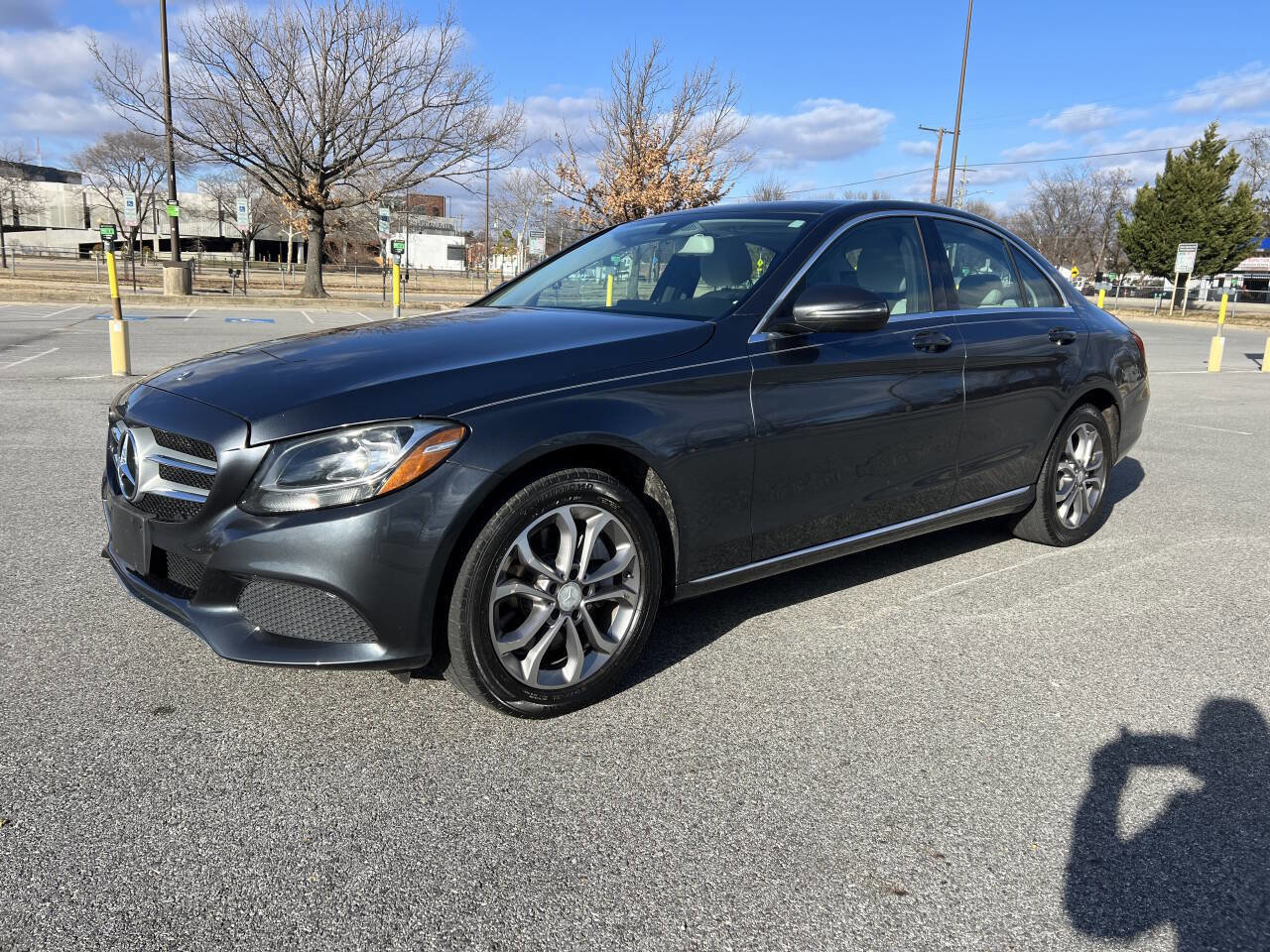 Used 2016 Mercedes-Benz C 300 C 300 4MATIC AWD 4dr Sedan image 2