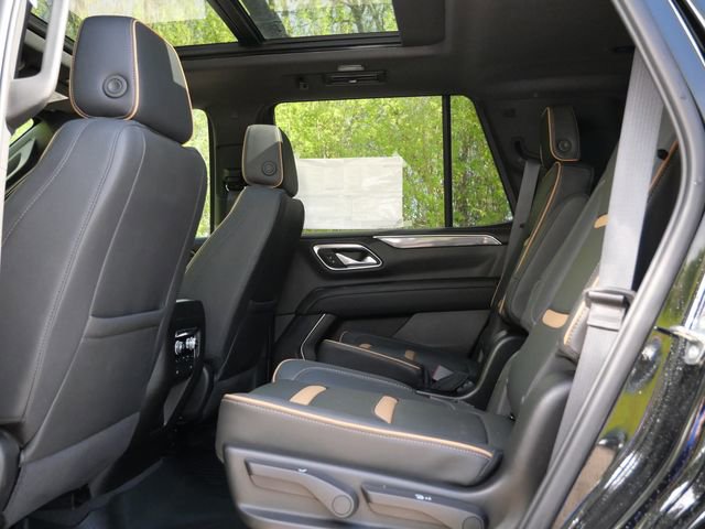 Used 2024 GMC Yukon AT4 w/ AT4 Premium Plus Package AWD/4WD image 25