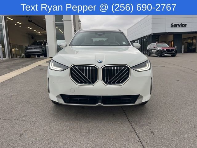 Used 2025 BMW X3 xDrive30i w/ Convenience Package image 2