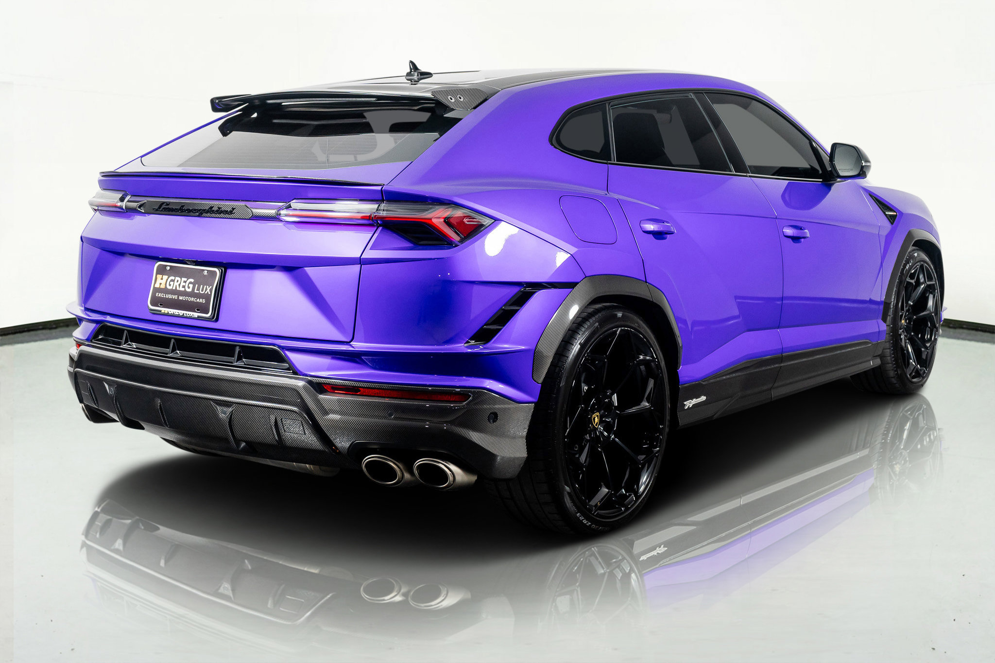 Used 2024 Lamborghini Urus Performante image 11