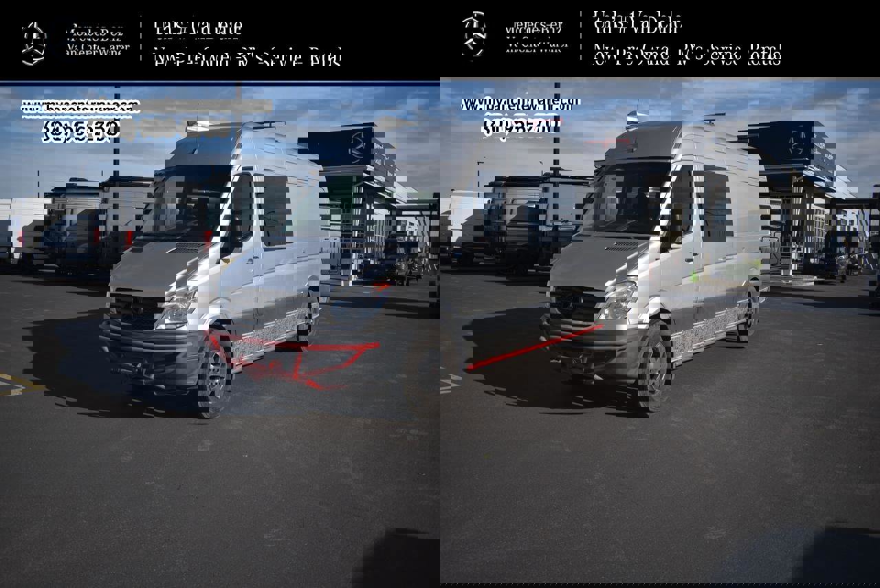 Used 2013 Mercedes-Benz Sprinter 2500 image 1