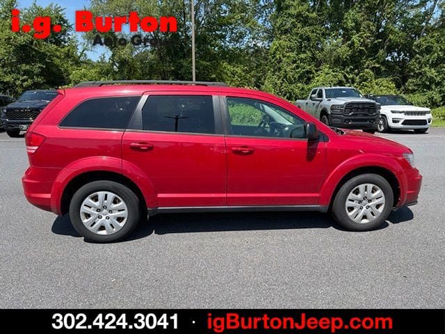 Used 2016 Dodge Journey SE w/ Flexible Seating Group FWD image 2
