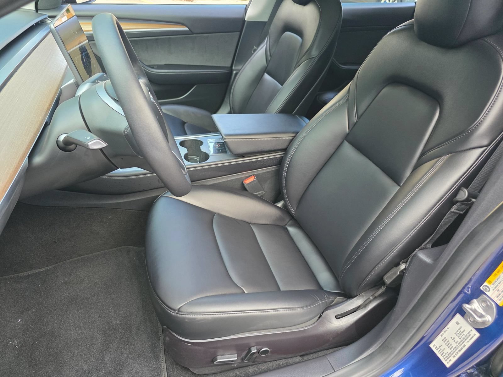 Used 2022 Tesla Model 3 Long Range AWD/4WD image 16