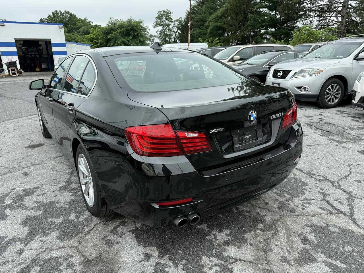 Used 2016 BMW 528i xDrive Sedan image 6