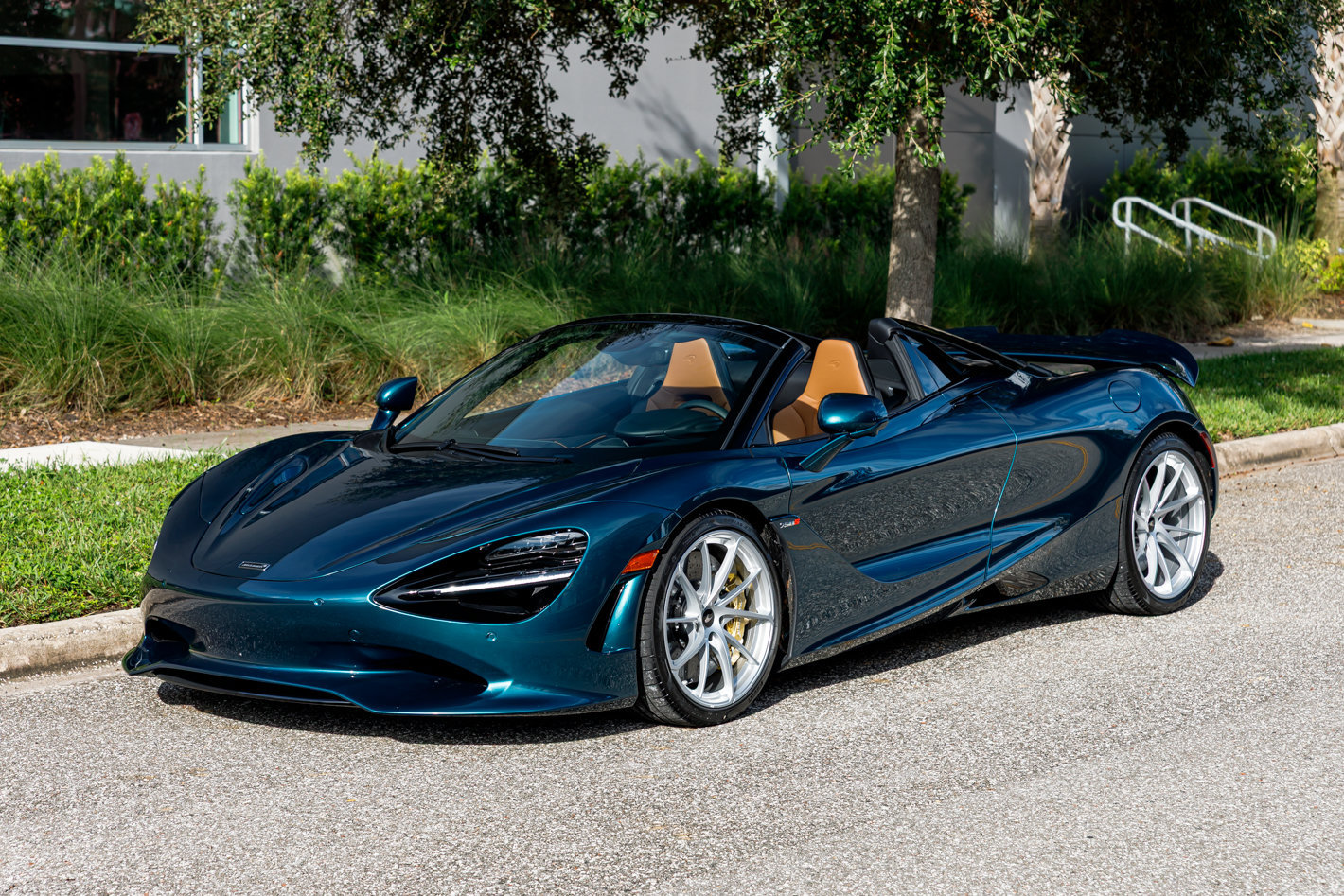 New 2027 McLaren 750S Spider RWD image 20