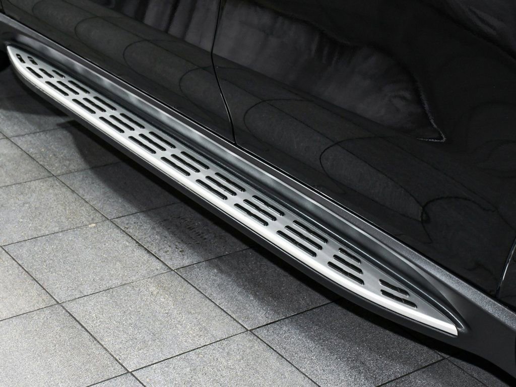 Used 2025 Mercedes-Benz GLE 450e GLE 450e w/ AMG Line Exterior image 82