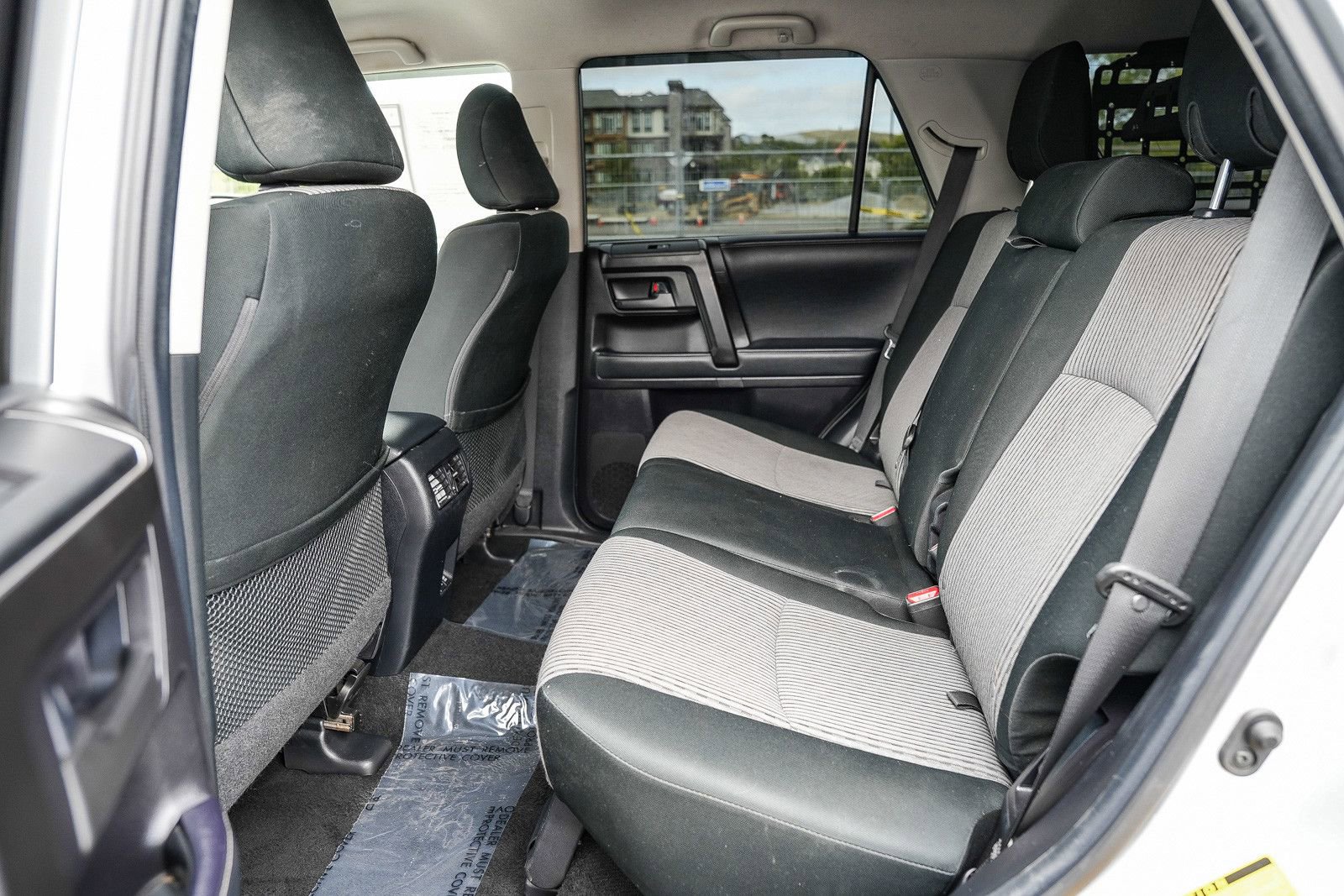 Used 2022 Toyota 4Runner SR5 AWD/4WD image 18