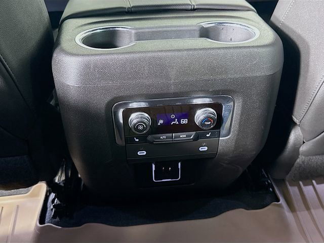 Used 2023 GMC Yukon AT4 image 28