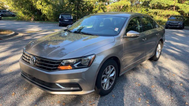 Used 2016 Volkswagen Passat 1.8T S