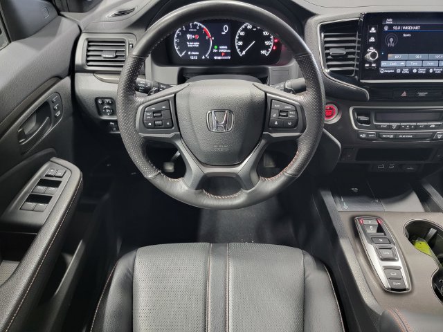 Used 2025 Honda Ridgeline TrailSport image 23
