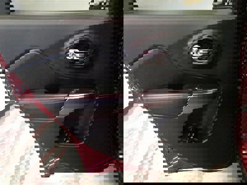 Used 2019 Jeep Cherokee Latitude Plus w/ Cold Weather Group image 33