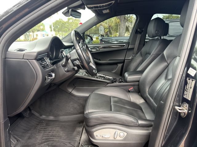 Used 2019 Porsche Macan AWD/4WD image 10