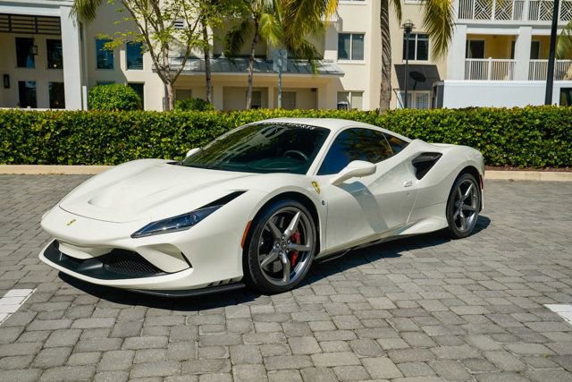 Used 2021 Ferrari F8 Tributo image 9
