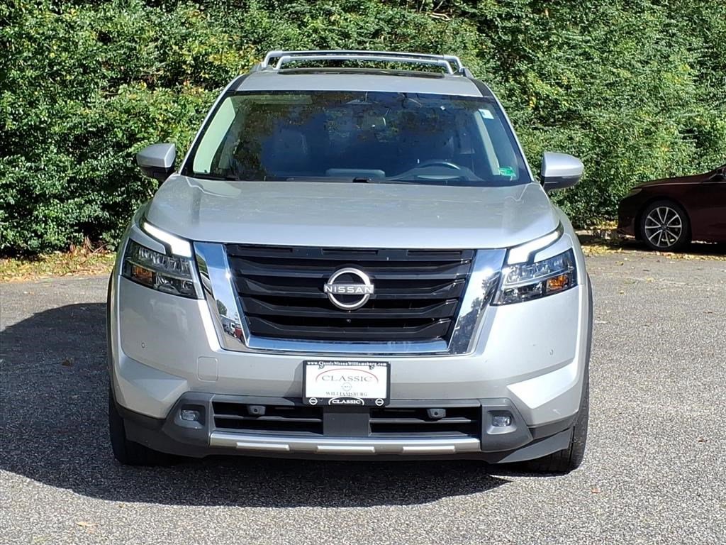 Used 2022 Nissan Pathfinder Platinum w/ Cargo Package image 2