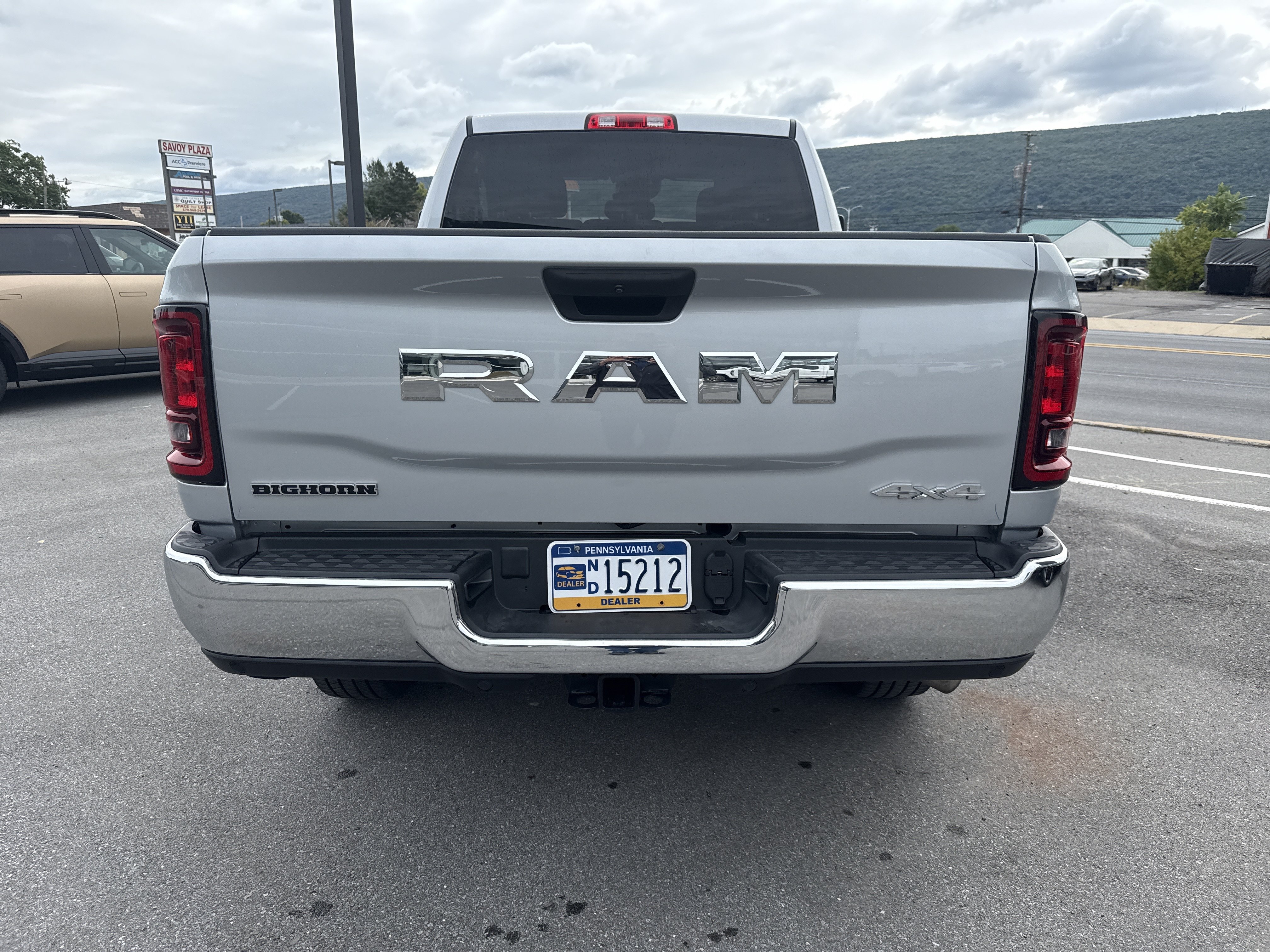 Used 2026 RAM 2500 Big Horn AWD/4WD image 4