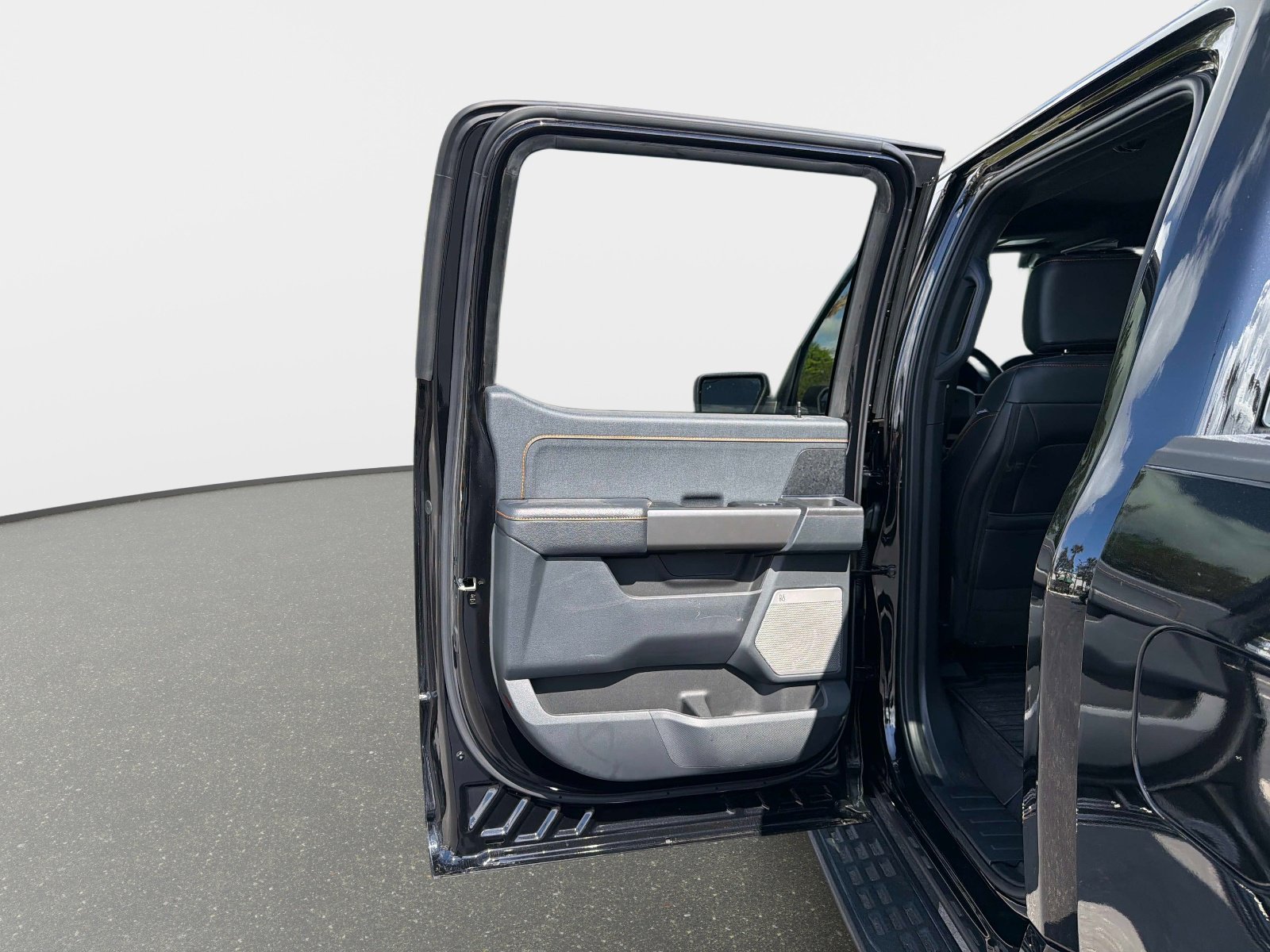 Used 2025 Ford F150 Tremor w/ Mobile Office Package image 30