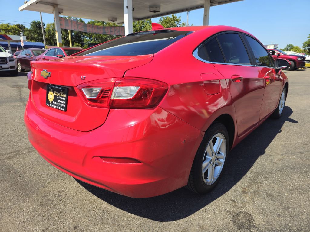 Used 2017 Chevrolet Cruze LT image 16
