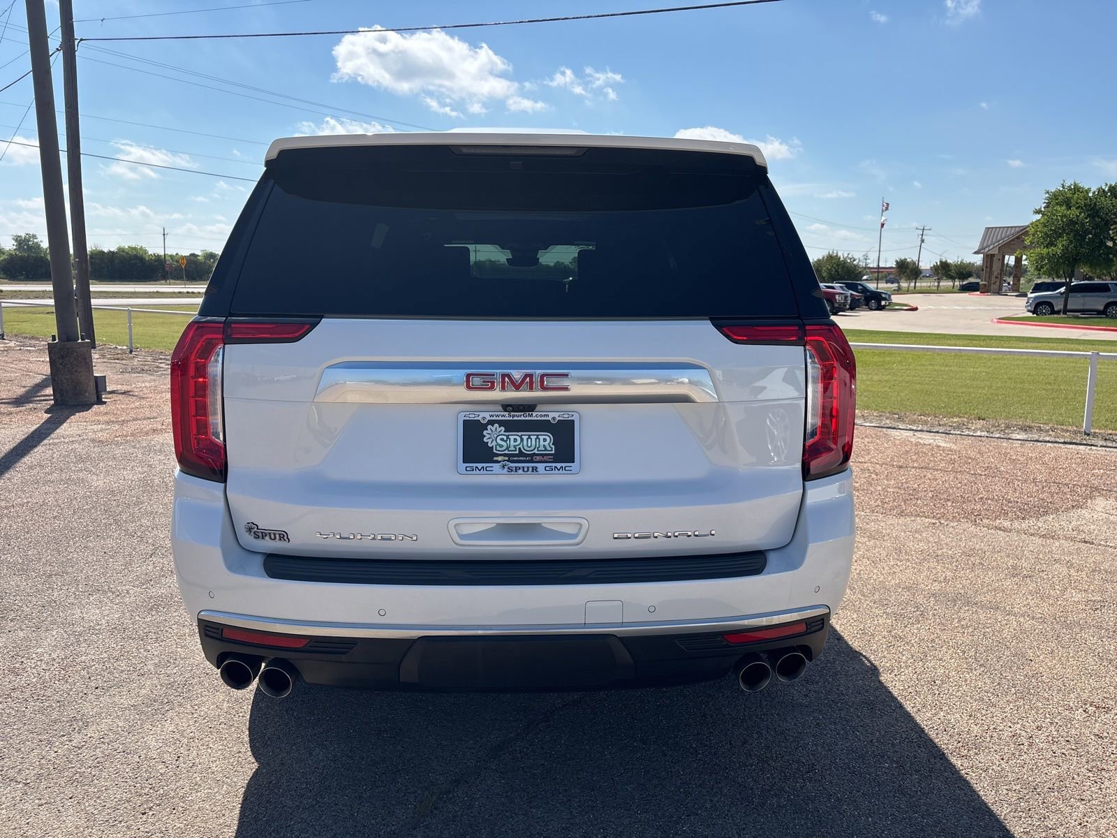 Certified 2023 GMC Yukon XL Denali w/ Advanced Technology Package image 5
