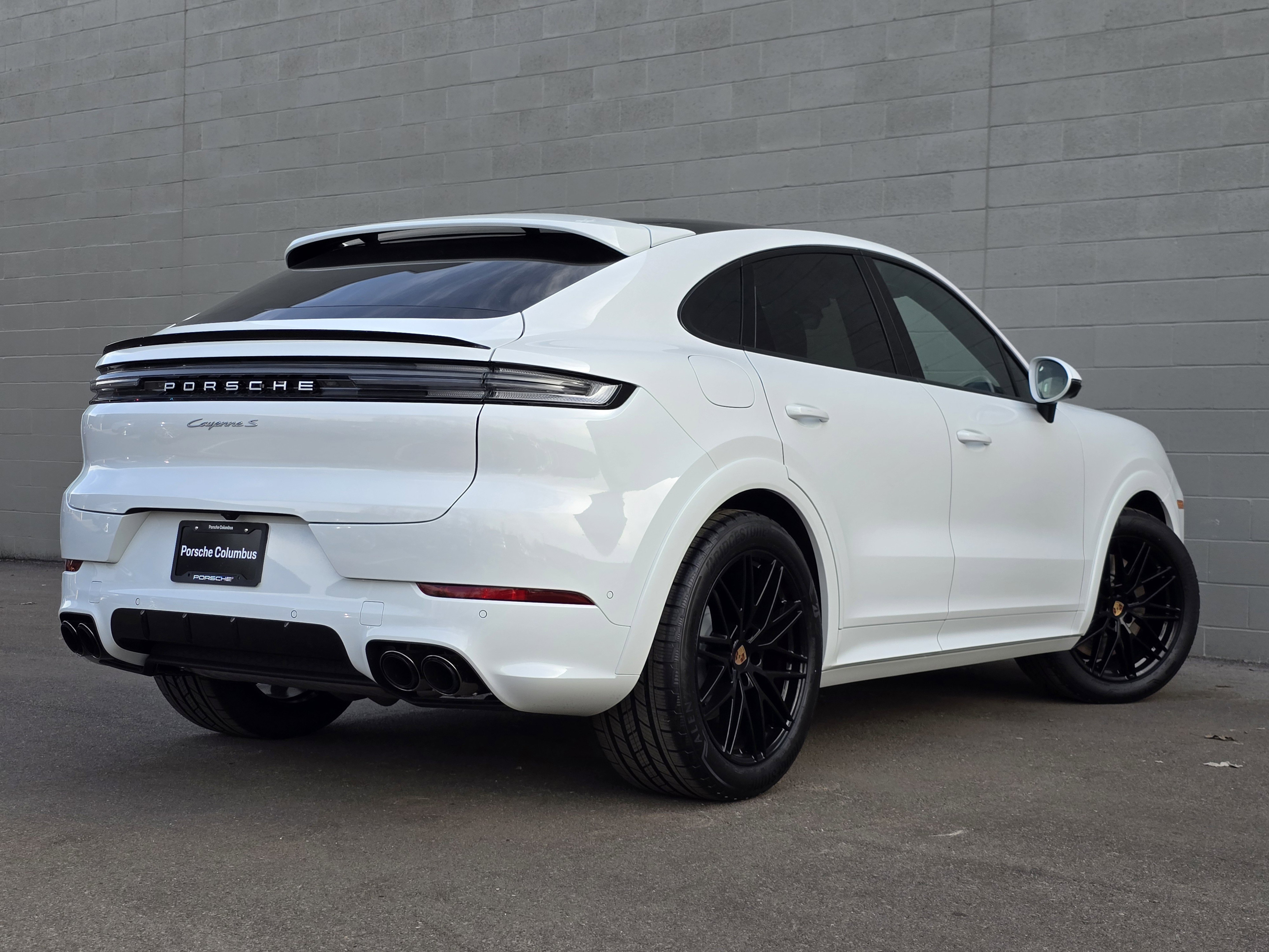 New 2025 Porsche Cayenne S image 9