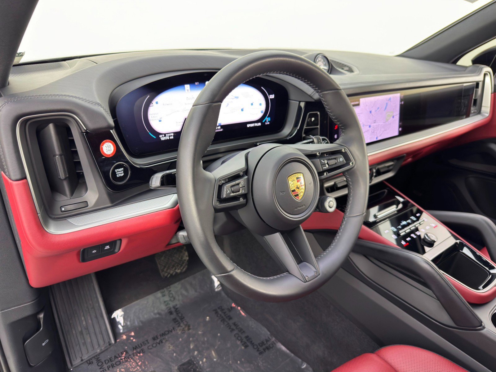 Used 2024 Porsche Cayenne image 14