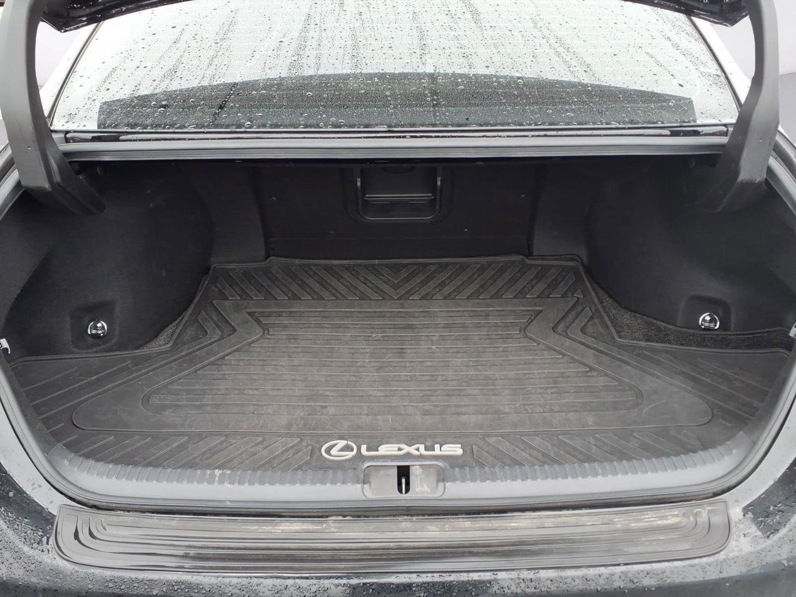 Used 2022 Lexus ES 300h w/ Accessory Package 2 image 29