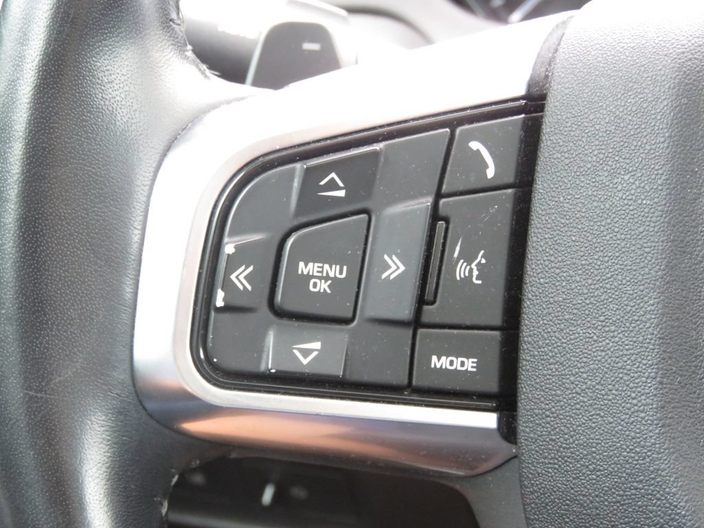 Used 2017 Land Rover Discovery Sport HSE Luxury AWD/4WD image 22