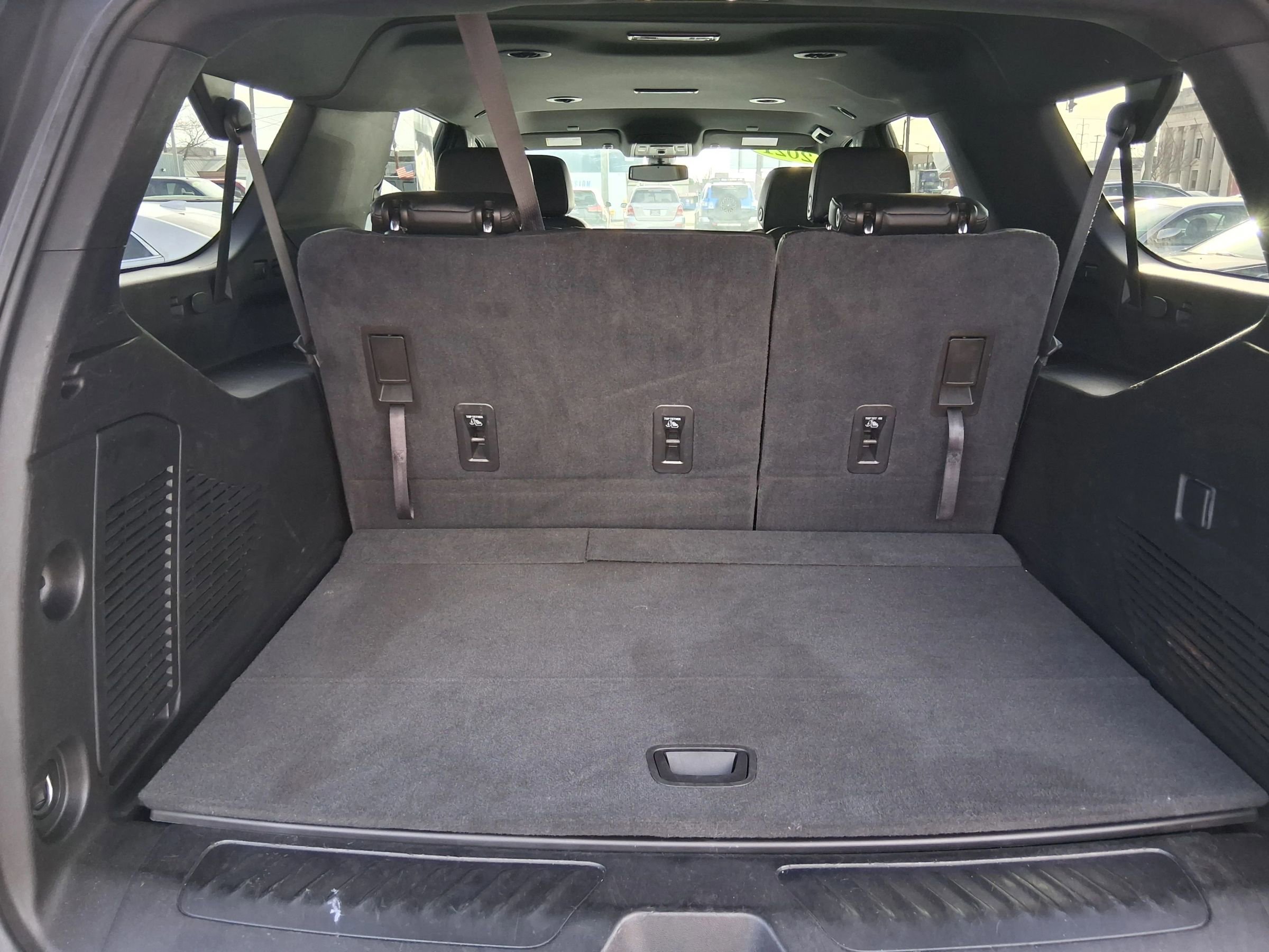 Used 2021 Chevrolet Suburban LT AWD/4WD image 11