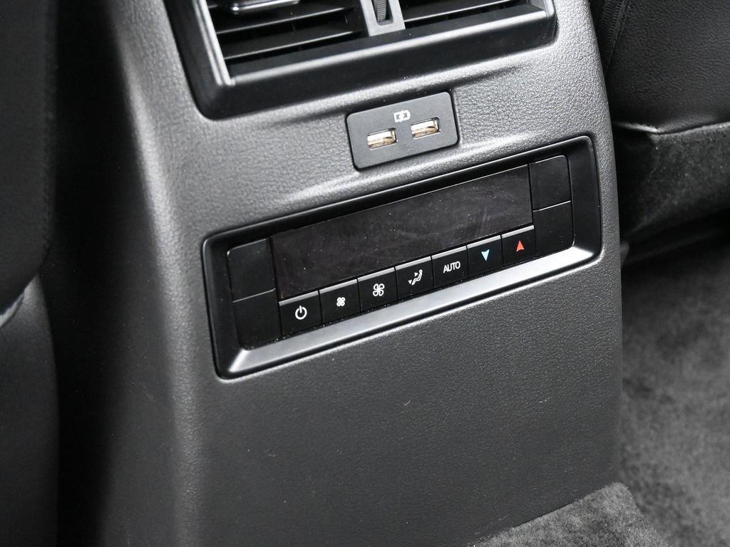 Used 2025 MAZDA CX-90 3.3 Turbo w/ Select Package image 35