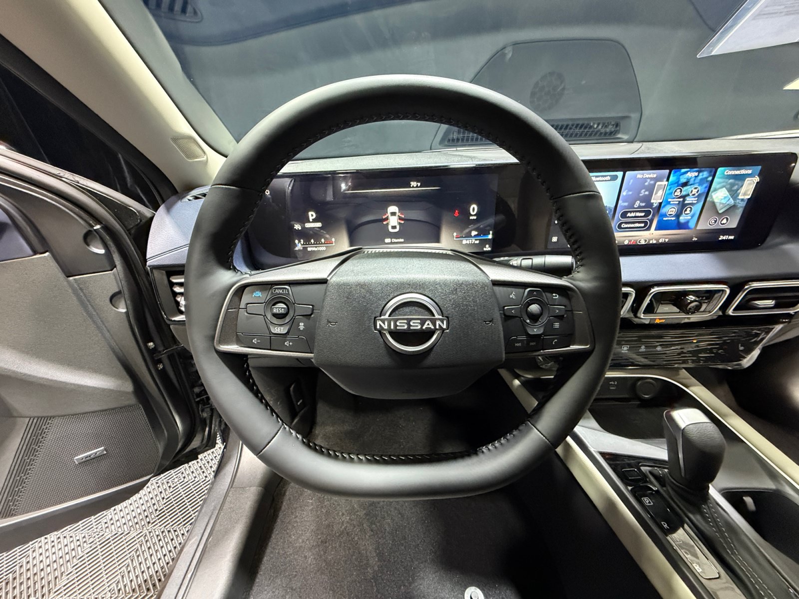 New 2026 Nissan Sentra SL w/ Floor Mat Package FWD image 9