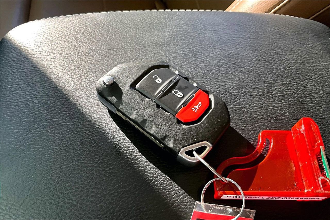 Used 2023 Jeep Wrangler Sahara w/ LED Lighting Group image 31