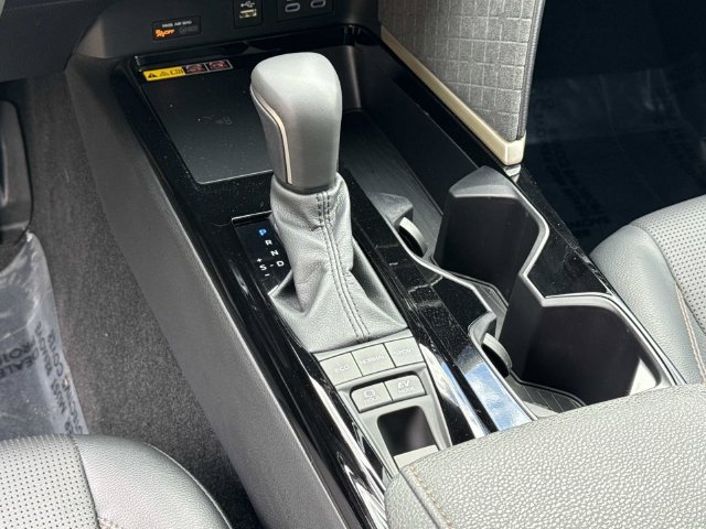 Used 2026 Toyota Camry XLE w/ Premium Plus Package FWD image 23