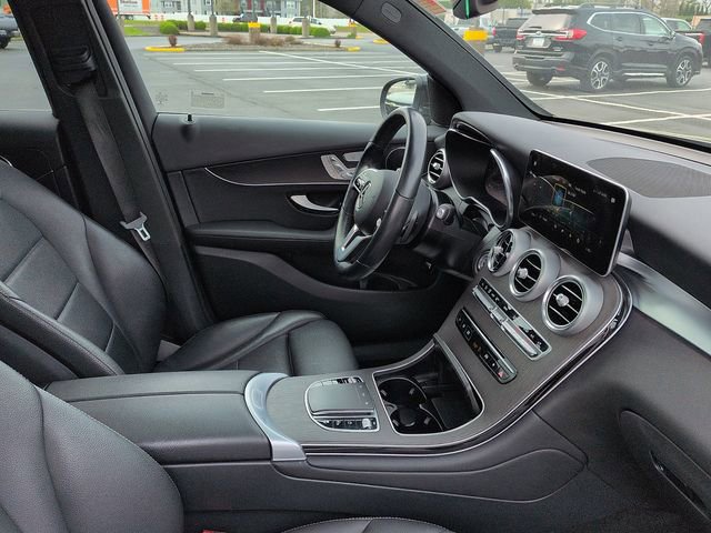 Used 2022 Mercedes-Benz GLC 300 4MATIC image 10