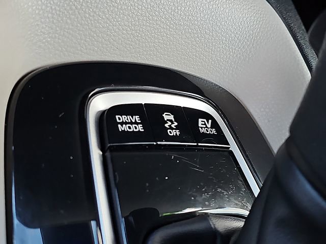 Used 2024 Toyota Corolla LE image 22