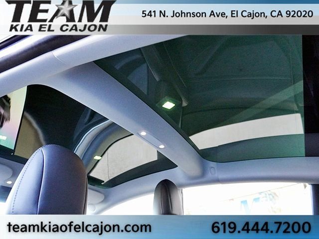 Used 2022 Tesla Model 3 Long Range image 16